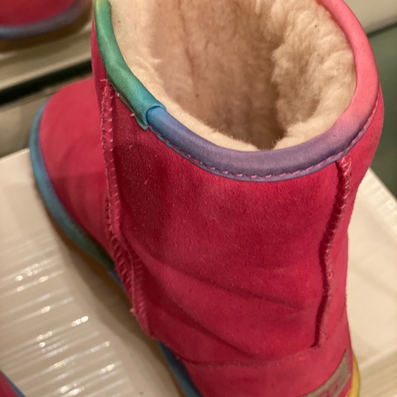 🌸sale Tie-dye pink UGG boots - Picture 5 of 8